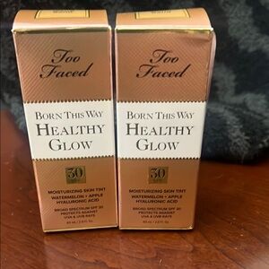Too Faced Born This Way Healthy Glow Skin Tint